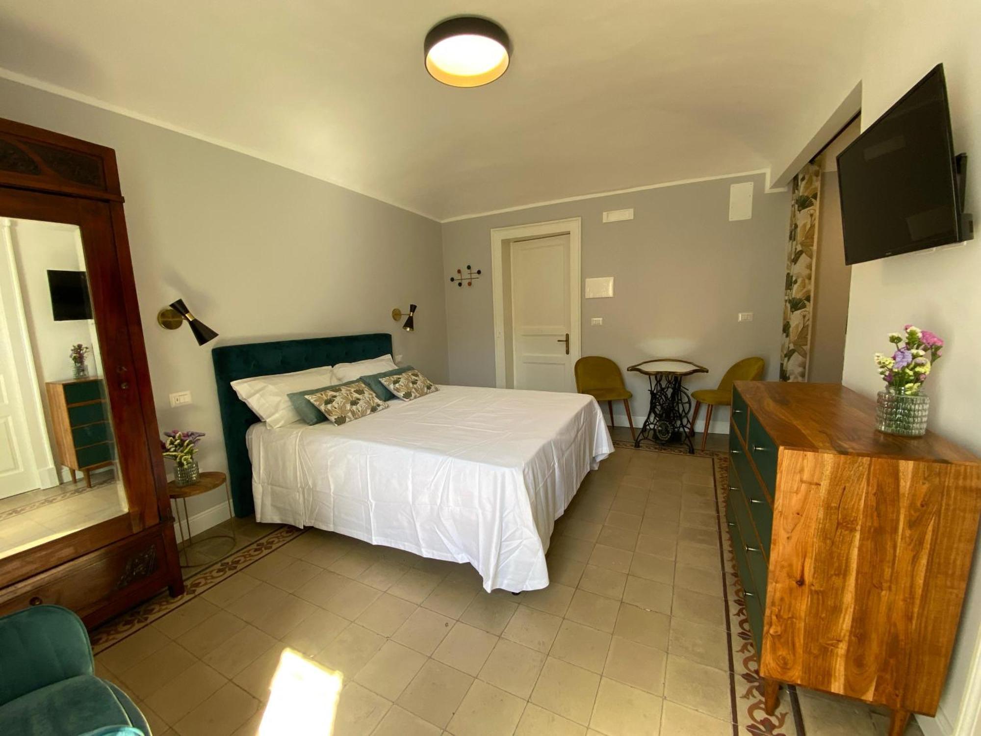 Dimora Dei Minoriti Bed & Breakfast Catania Bagian luar foto